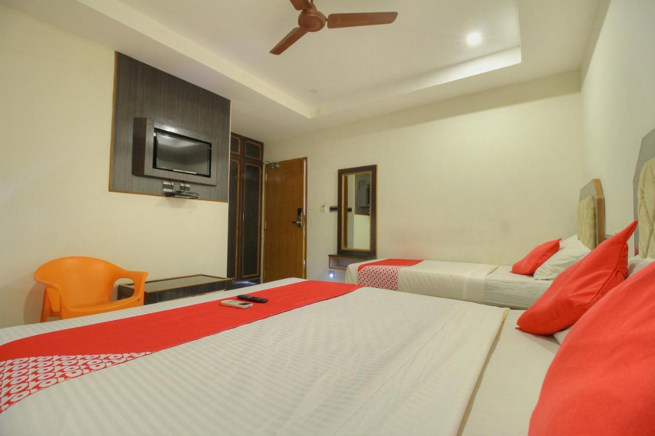 Oyo 15948 Hotel Srees Tiruchirappalli Exterior photo